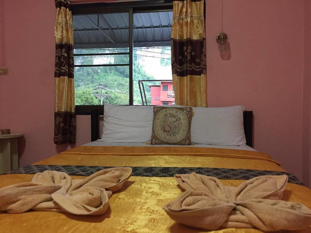Marina Ao Nang Guesthouse Ngoại thất bức ảnh