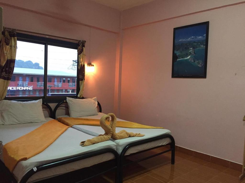 Marina Ao Nang Guesthouse Ngoại thất bức ảnh